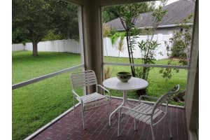 4833 Post Pointe Dr, Sarasota, FL 34233, Sold 10/13/21