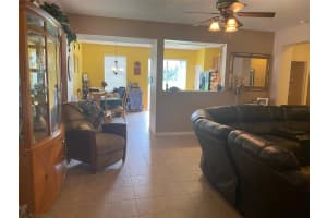 218 Aster Dr, Davenport, FL 33897, Sold 09/28/21