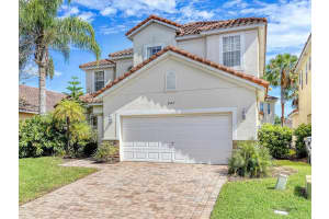 947 Tuscan Hills Blvd, Davenport, FL 33897, Sold 10/15/21