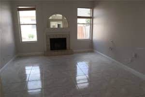 8110 Country Run Pkwy, Orlando, FL 32818, Sold 10/17/21