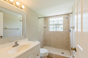 3865 Gatewood Dr, Sarasota, FL 34232, Sold 12/10/21