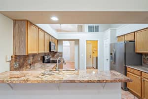 54 Wentwood Dr, DeBary, FL 32713, Sold 01/29/22