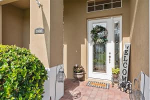 2400 Prairie View Dr, Winter Garden, FL 34787, Sold 10/08/21