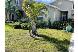 10023 Crested Fringe Dr, Riverview, FL 33578, Sold 10/07/21