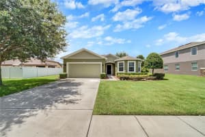 942 Grapewood St, Deltona, FL 32725, Sold 10/08/21