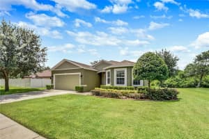 942 Grapewood St, Deltona, FL 32725, Sold 10/08/21