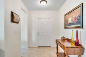 942 Grapewood St, Deltona, FL 32725, Sold 10/08/21