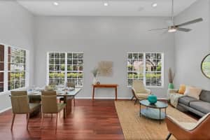 706 S Lake Victoria Cir, DeLand, FL 32724, Sold 12/10/21