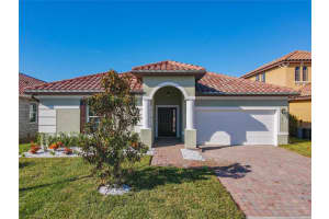 381 Villa Sorrento Cir, Haines City, FL 33844, Sold 05/27/22