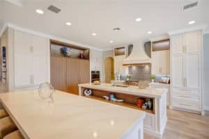 4233 Down Point Ln, Windermere, FL 34786, Sold 10/22/21