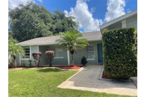 8621 Brackenwood Dr, Orlando, FL 32829, Sold 01/24/22