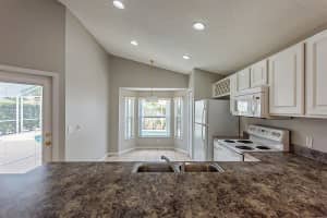 446 High Point Dr, Davenport, FL 33837, Sold 12/28/21