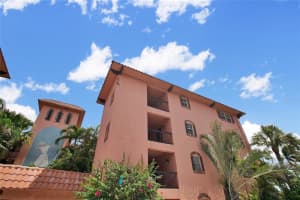650 Tennis Club Dr, Fort Lauderdale, FL 33311, Sold 11/17/21