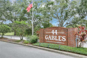 2705 Gables Dr, Eustis, FL 32726, Sold 10/29/21