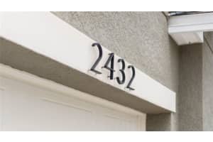 2432 Valhalla Dr, Tavares, FL 32778, Sold 09/30/21