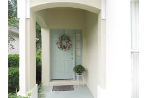 138 Peregrine Ct, Winter Springs, FL 32708, Sold 10/12/21