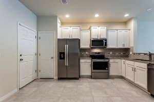 1236 Pavia Dr, Apopka, FL 32703, Sold 10/12/21
