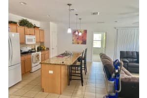 2907 Casabella Dr, Kissimmee, FL 34744, Sold 11/04/21