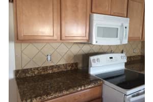 2907 Casabella Dr, Kissimmee, FL 34744, Sold 11/04/21