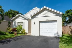 169 SW 159th Way, Sunrise, FL 33326, Sold 10/29/21