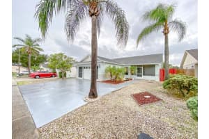 4706 Cheyenne Point Trail, Kissimmee, FL 34746, Sold 12/27/21