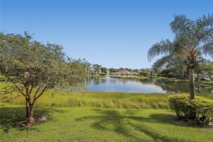 4752 Walden Cir, Orlando, FL 32811, Sold 01/24/22