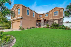 5332 Cape Hatteras Dr, Clermont, FL 34714, Sold 10/15/21
