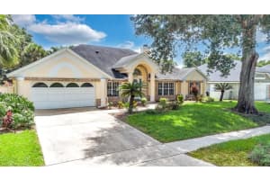 8020 Winpine Ct, Orlando, FL 32819, Sold 10/22/21