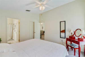 1031 Clear Creek Cir, Clermont, FL 34714, Sold 10/14/21