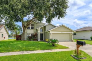 12239 Dickenson Ln, Orlando, FL 32821, Sold 10/13/21