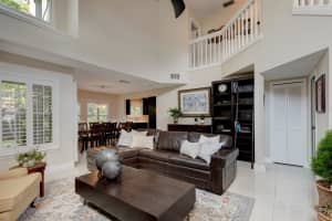 7458 Somerset Shores Ct, Orlando, FL 32819, Sold 10/14/21