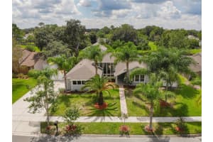 1537 Sugarwood Cir, Winter Park, FL 32792, Sold 10/18/21