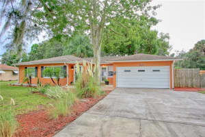 2668 Eastland Rd, Mt Dora, FL 32757, Sold 10/29/21