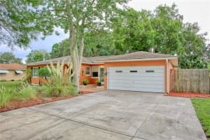 2668 Eastland Rd, Mt Dora, FL 32757, Sold 10/29/21