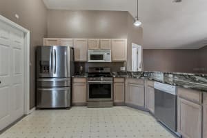 351 Pine Springs Dr, DeBary, FL 32713, Sold 12/21/21