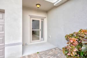 465 Peter Pan Blvd, Davenport, FL 33837, Sold 10/13/21