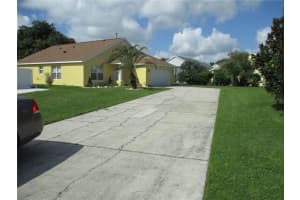 6642 Shadow Oak Ln, Orlando, FL 32809, Sold 11/30/21