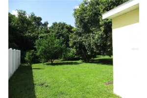 6642 Shadow Oak Ln, Orlando, FL 32809, Sold 11/30/21