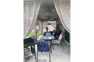 434 Salamanca Rd, Davenport, FL 33837, Sold 11/01/21
