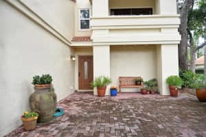 1154 W Winged Foot Cir, Winter Springs, FL 32708, Sold 11/09/21
