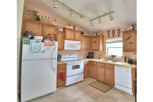 302 Earlmont Pl, Davenport, FL 33896, Sold 01/21/22