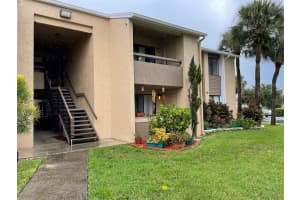 5021 Vineland Rd, Orlando, FL 32811, Sold 02/07/22