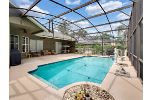 908 Kerwood Cir, Oviedo, FL 32765, Sold 10/20/21