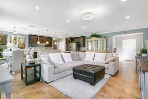 4854 Ashurst St, Kissimmee, FL 34758, Sold 11/16/21