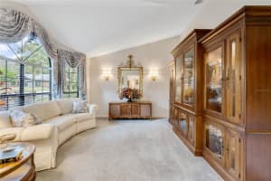 1002 Little Fawn Ct, Apopka, FL 32712, Sold 11/05/21