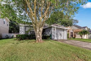 1946 Larkwood Dr, Apopka, FL 32703, Sold 10/29/21