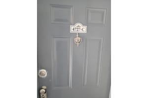 4727 S Texas Ave, Orlando, FL 32839, Sold 10/12/21