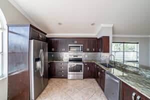 961 Eagles Forrest Dr, Apopka, FL 32712, Sold 11/01/21