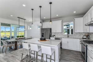 2703 River Creek Ln, St Cloud, FL 34771, Sold 04/29/22