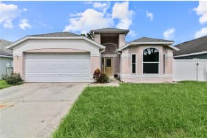 1241 Woodfield Oaks Dr, Apopka, FL 32703, Sold 10/25/21